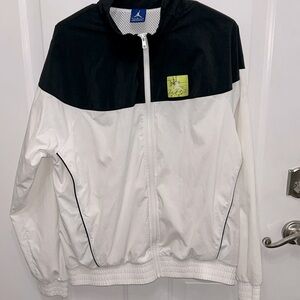 Nike air windbreaker